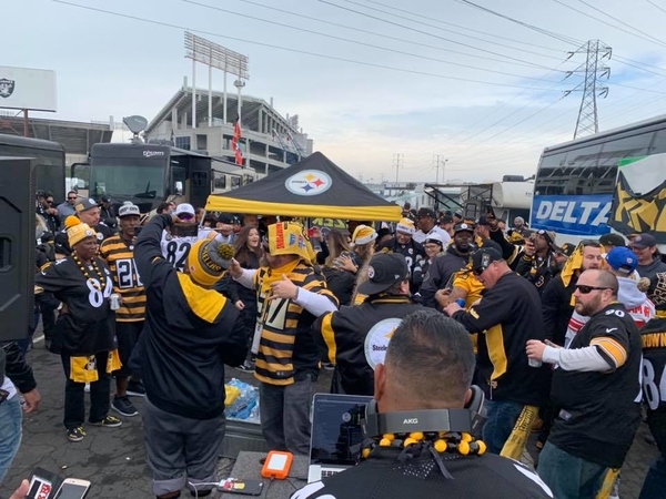 Tailgreeter - YINZERMOB TAILGATE: STEELERS vs BROWNS